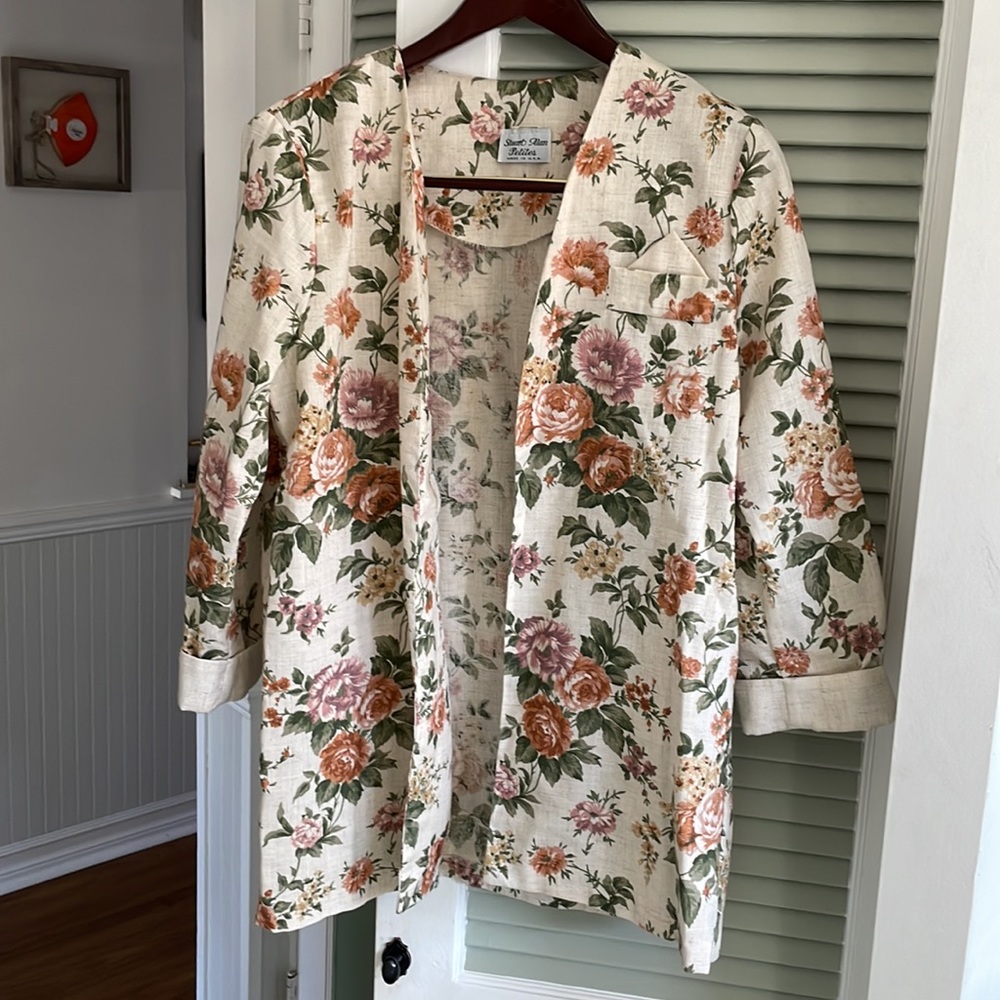 90s Blazer - Picture 2 of 6